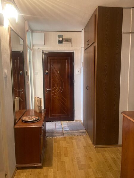 1 Decembrie metrou vanzare apartament 4 camere